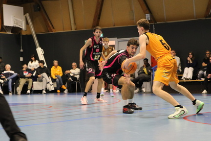 2025-11-08 BBC U18M Prisse 0024