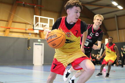 2025-11-30 BBC U18M1 Sance 0030