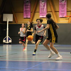 U15F1