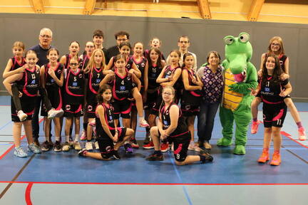 2025-11-21 BBC 07 PhotoDeFamille U13F