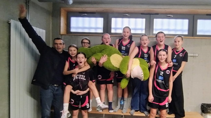 2025-12-20_BBC_U13F1_LaChapelle_Selfie