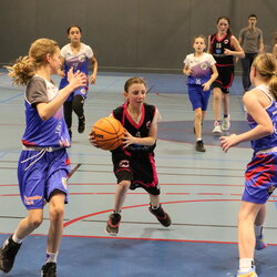 U13F2