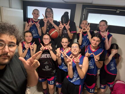 2026-03-14 BBC U15F2 Buxy Selfie
