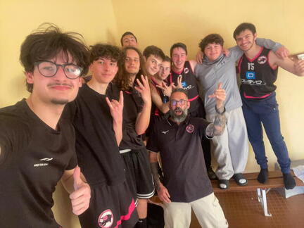 2026-04-25 BBC U18M2 Verdun Selfie